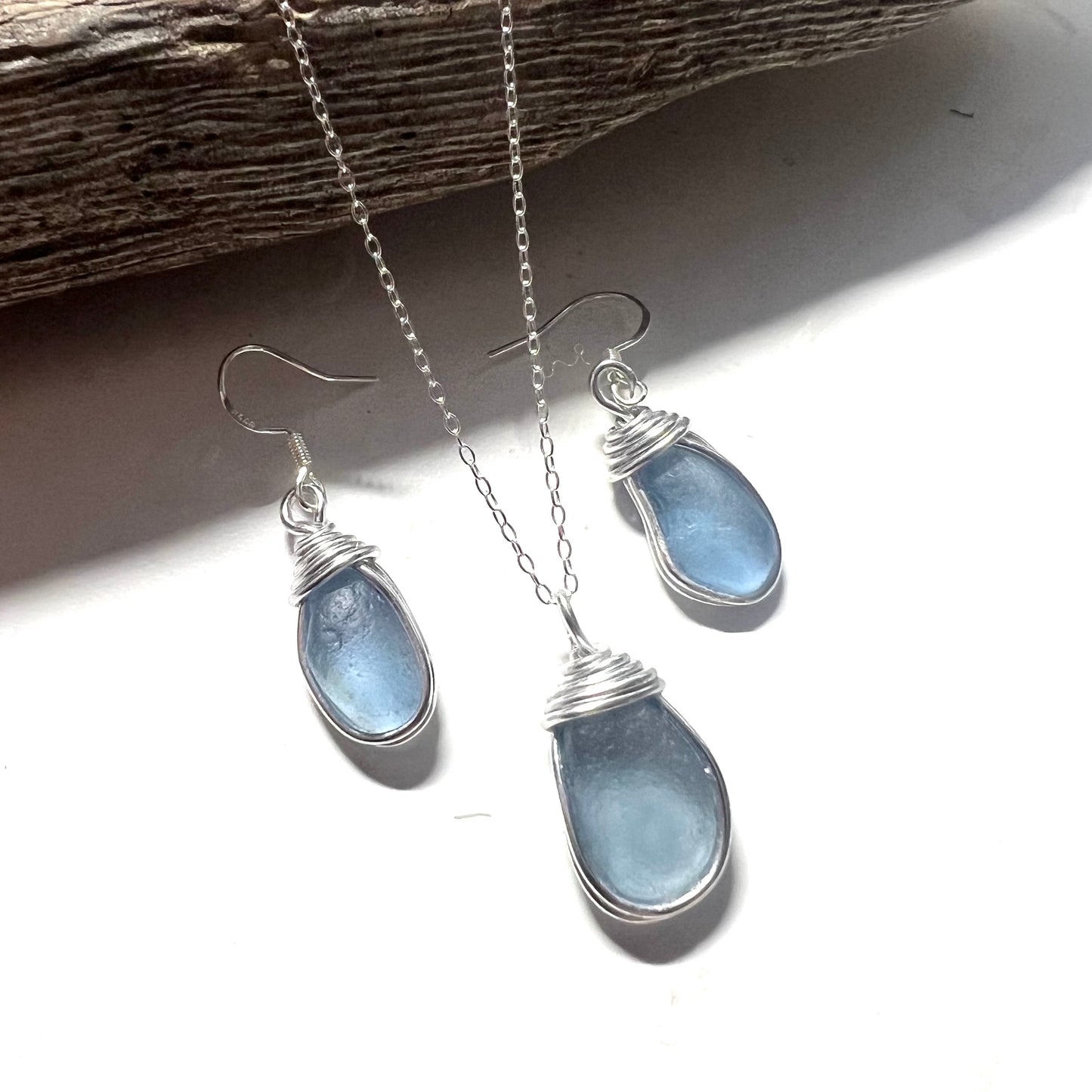 Mid Blue Seaham Sea Glass Jewellery Set loop