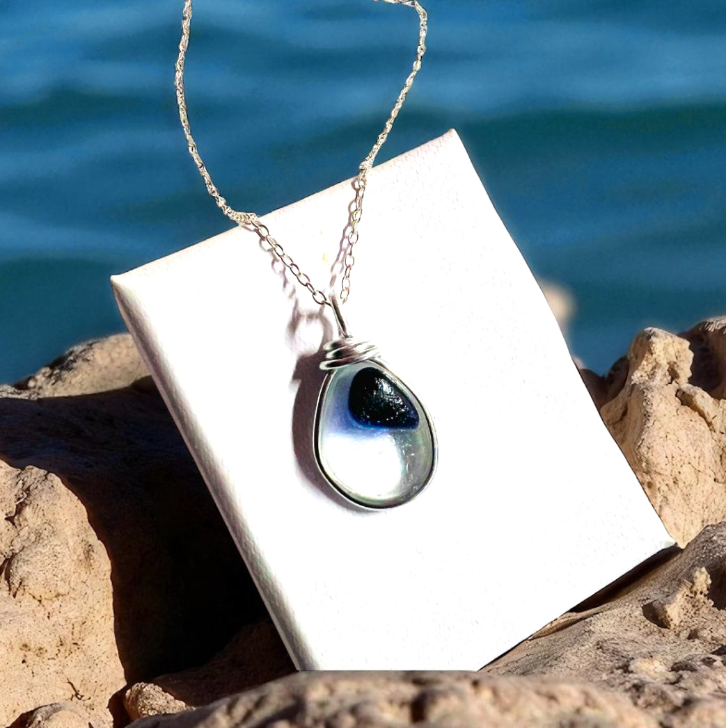 Lovely Deep Blue Spot Seaham Sea Glass Multi Pendant