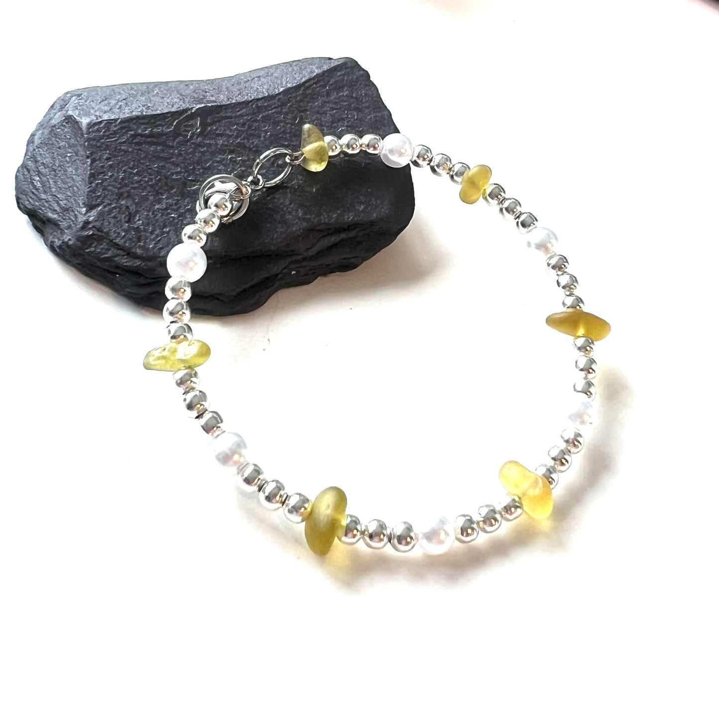 Yellow Seaham Sea Glass and Glass Pearl Bracelet