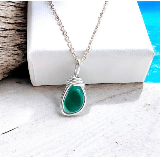 Small Turquoise Seaham Sea Glass Multi Pendant LP
