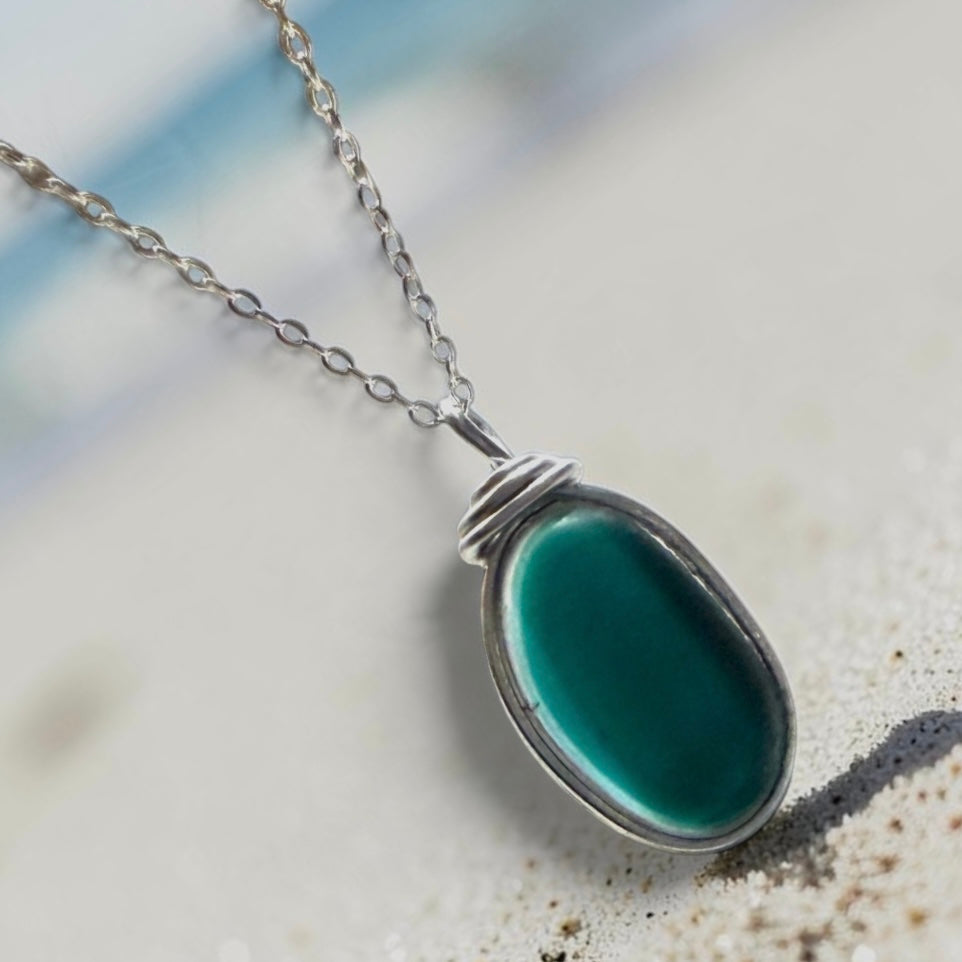 Lovely Turquoise Green Seaham Sea Glass Multi Pendant