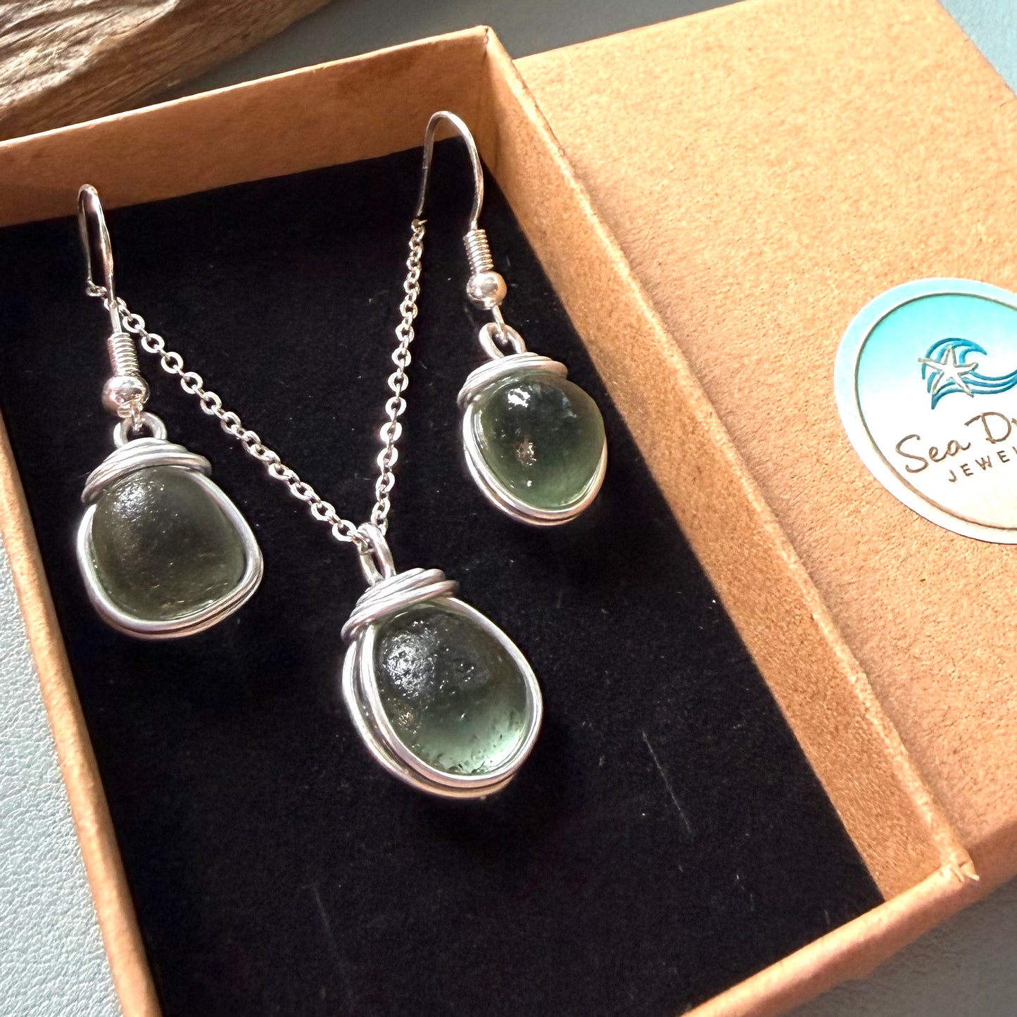 Pale Green Seaham Sea Glass Jewellery Set