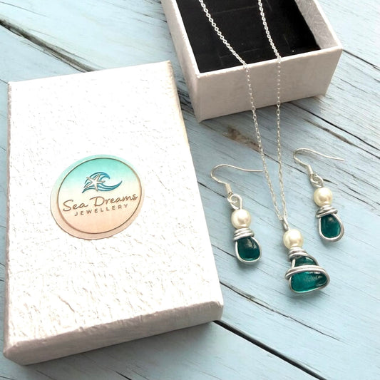 Turquoise Green Seaham Sea Glass Jewellery Set
