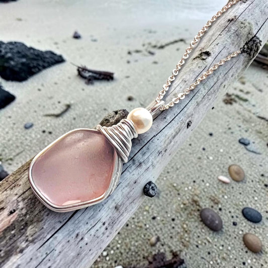 Rare Lilac Purple/Pink tone Seaham Sea Glass Pendant