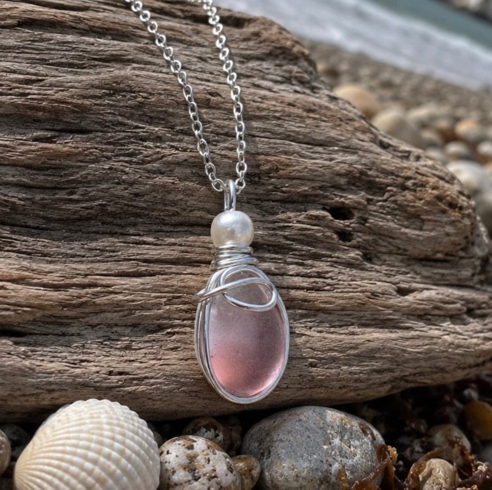 Mauve & White Seaham Sea Glass Multi Pendant