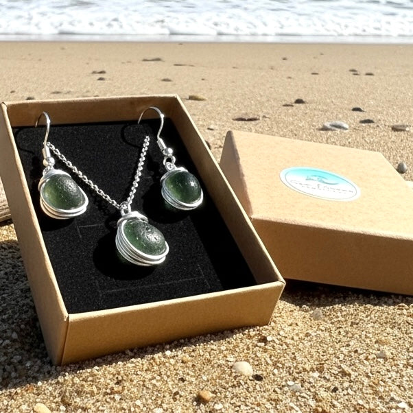 Pale Green Seaham Sea Glass Jewellery Set