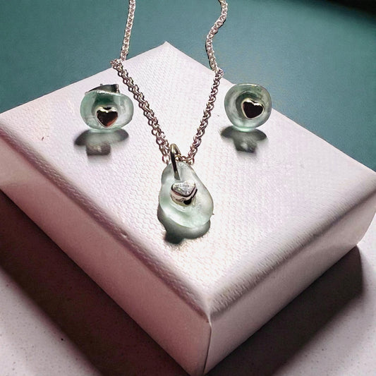 Cute Aqua Seaham Sea Glass Jewellery & Heart  Set