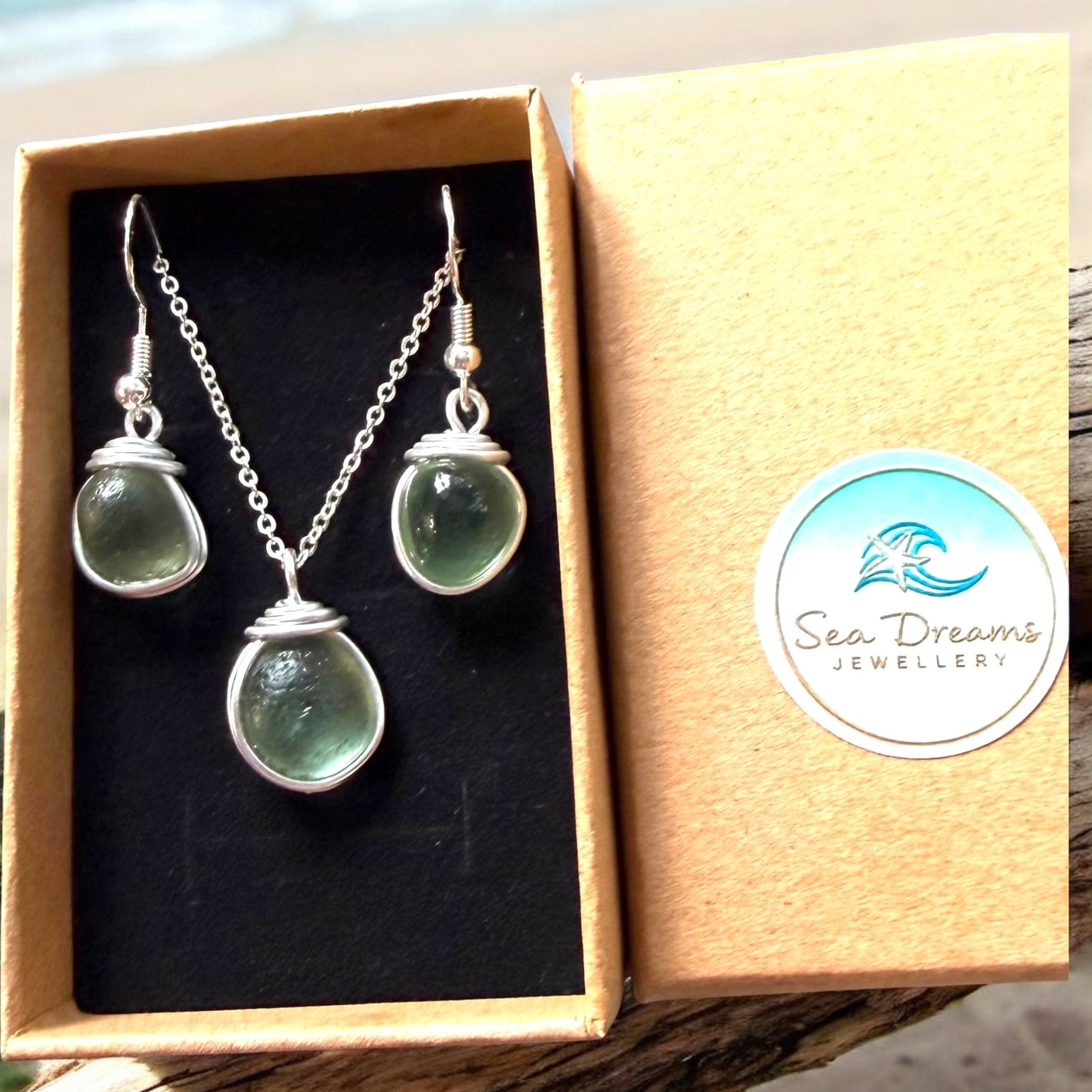 Pale Green Seaham Sea Glass Jewellery Set
