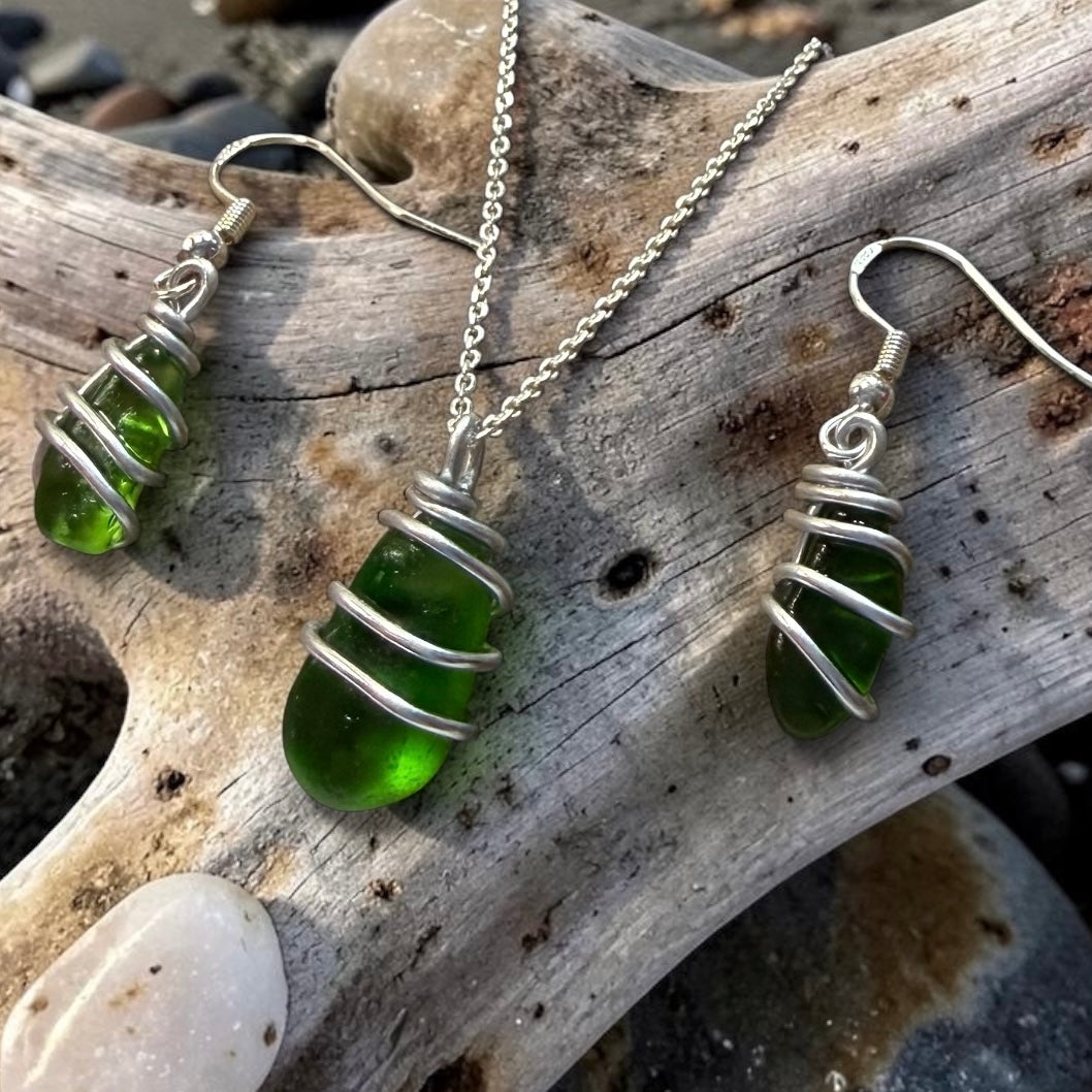 Green Seaham Sea Glass Jewellery Set